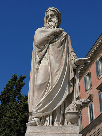 Statue - Latium (Rom) (Rom)