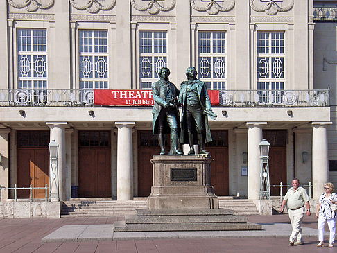 Goethe und Schiller Denkmal - Thüringen (Weimar)